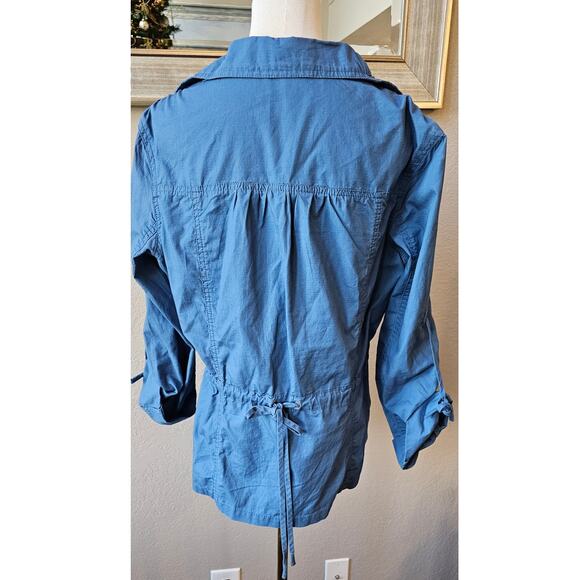 Cabi Full Zip Cargo Utility Jacket Women Size M Blue Roll Up Sleeves Lightweight - Picture 4 of 6